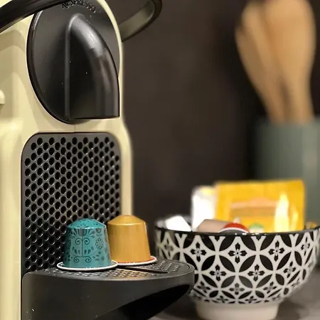 Le Botanique * Hypercentre * Netflix