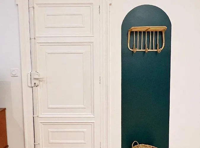 Le Botanique * Hypercentre * Netflix Apartment *